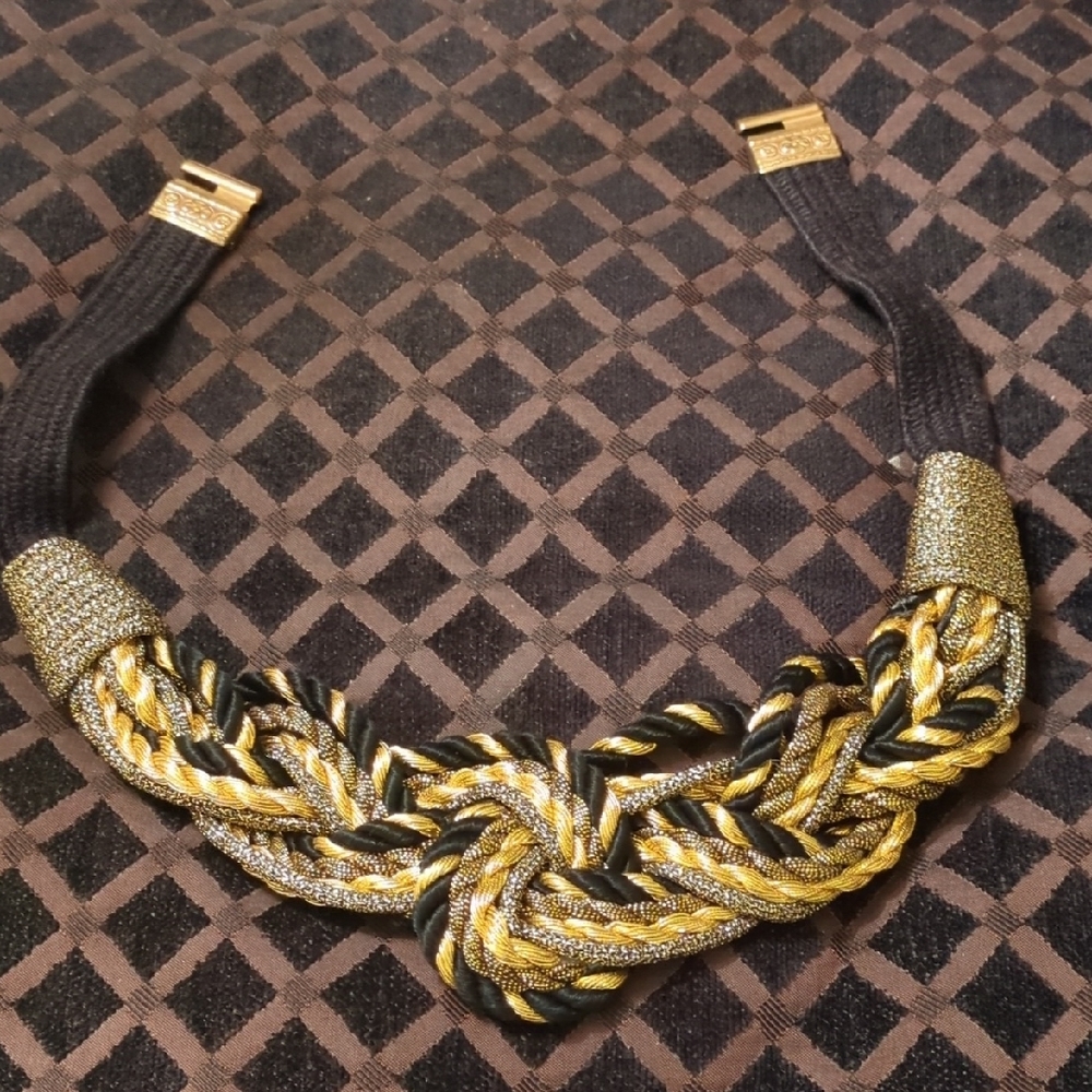 Elegant Gold and Black Braided Necklace